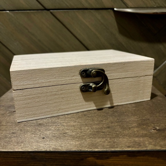 Jewelry Treasure Small Wooden Box - Picture 3 of 9
